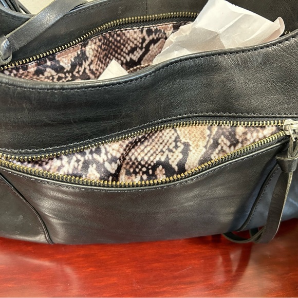 Harley Davidson black leather shoulder bag - Picture 8 of 11